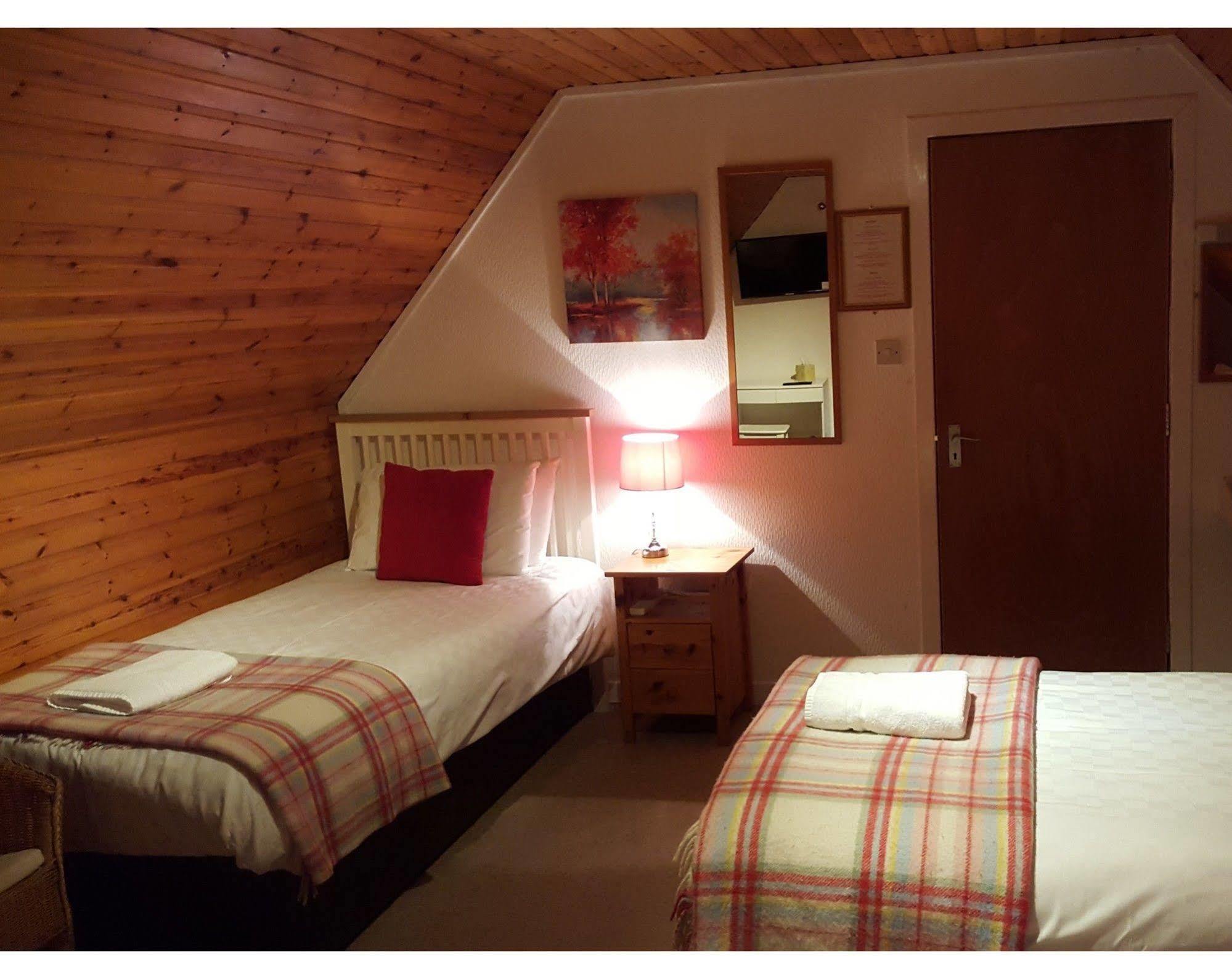 Carn Mhor Bed And Breakfast Aviemore Εξωτερικό φωτογραφία